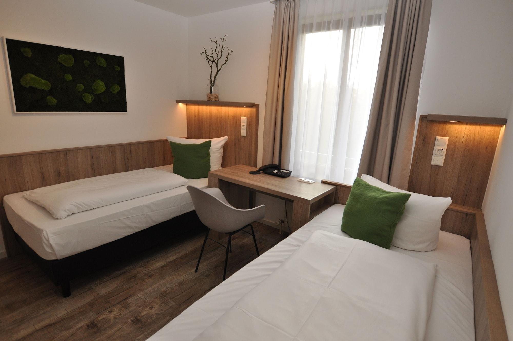 Perlach Allee By Blattl Hotel München